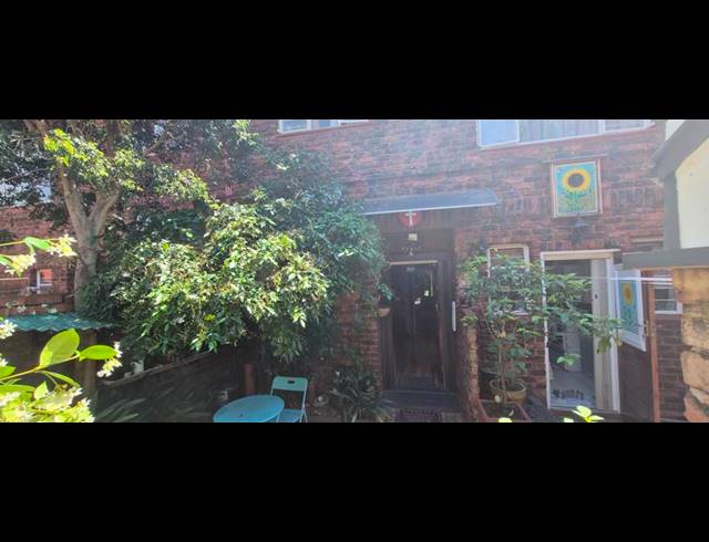 3 BEDROOM DUPLEX FOR SALE IN SILVERTON